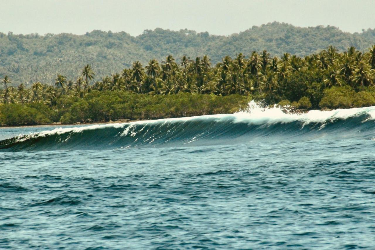 מלון Catangnan "Triangle Hut" Camp Fuego Siargao מראה חיצוני תמונה